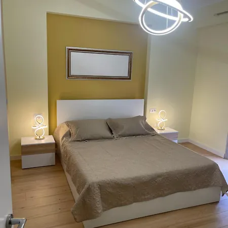 Apartment Mel 2 Lungomare Vlore, Albania *